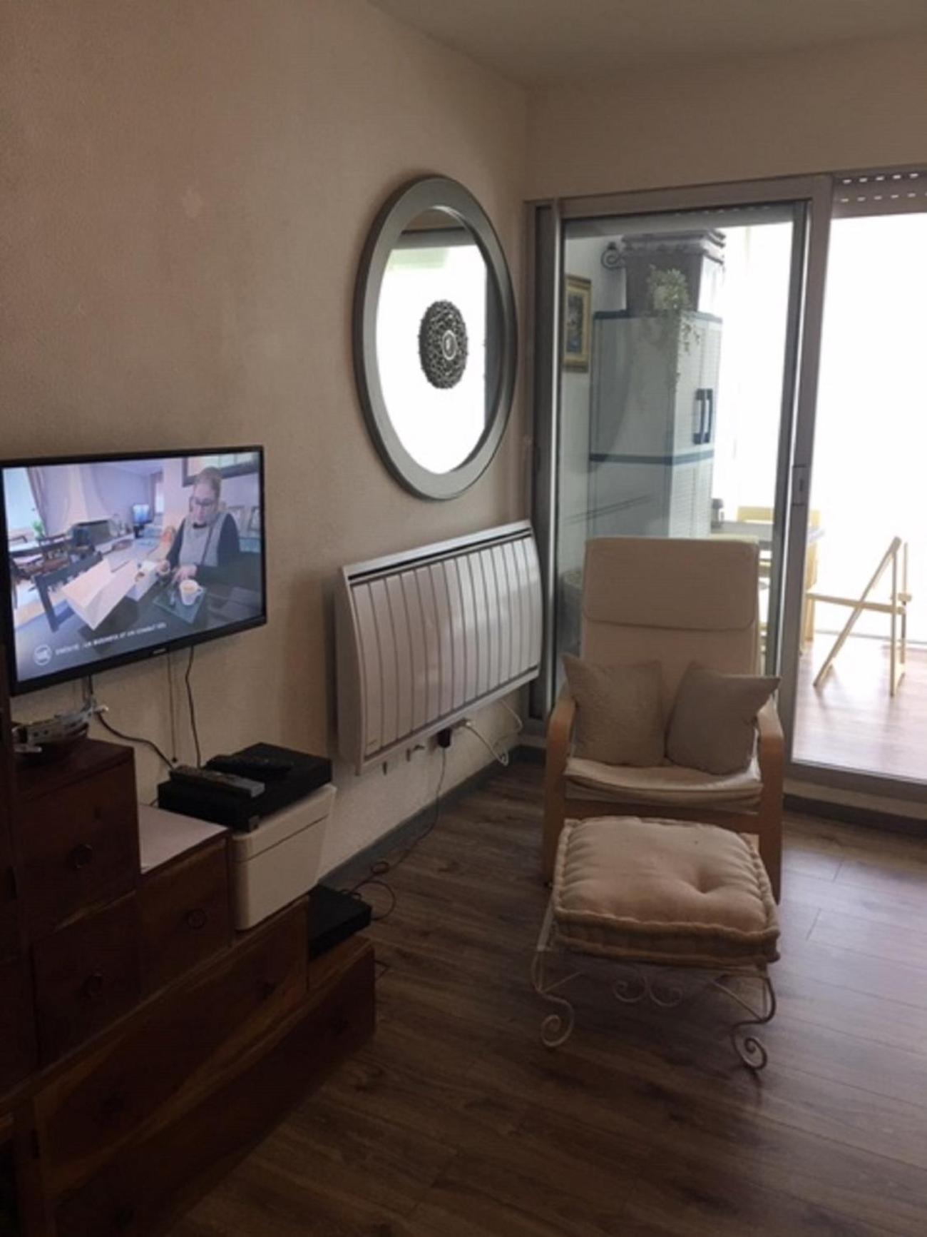 Vittoria Immobilier 9 -reglement Sur Place - Cheques Acceptes